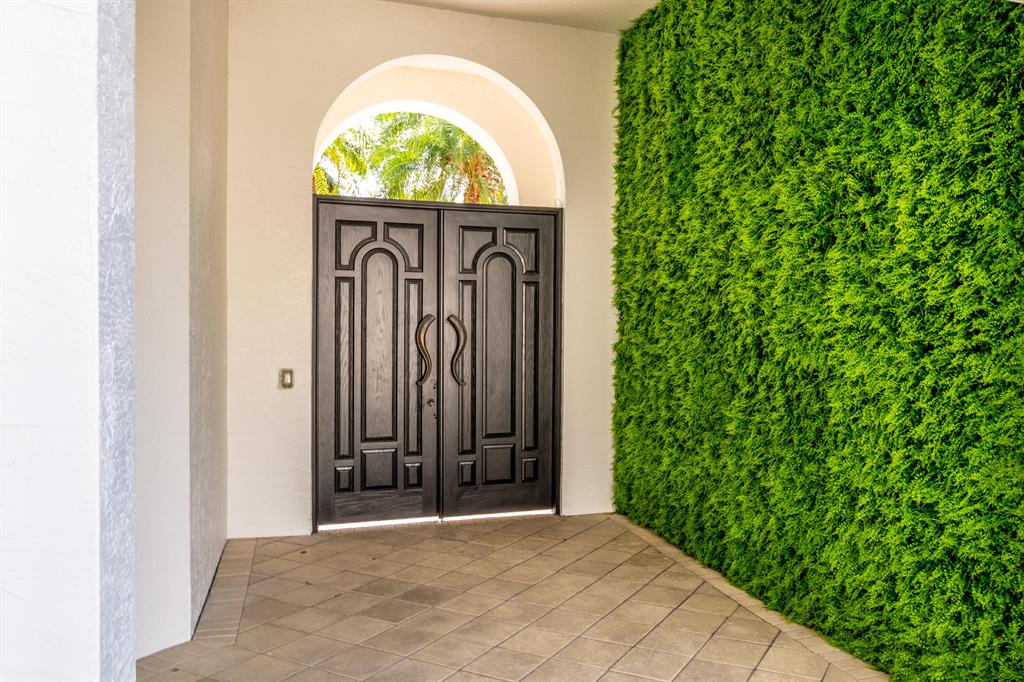 THE OAKS AT BOCA RATON - Residential Lease