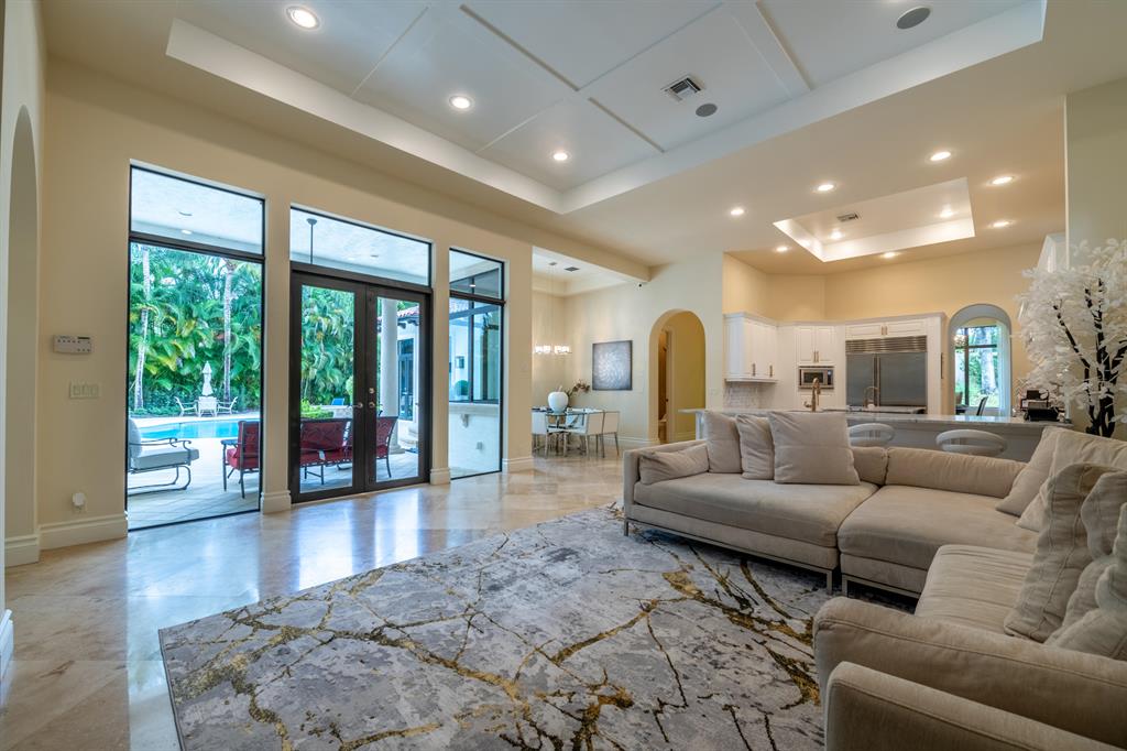 THE OAKS AT BOCA RATON - Residential Lease