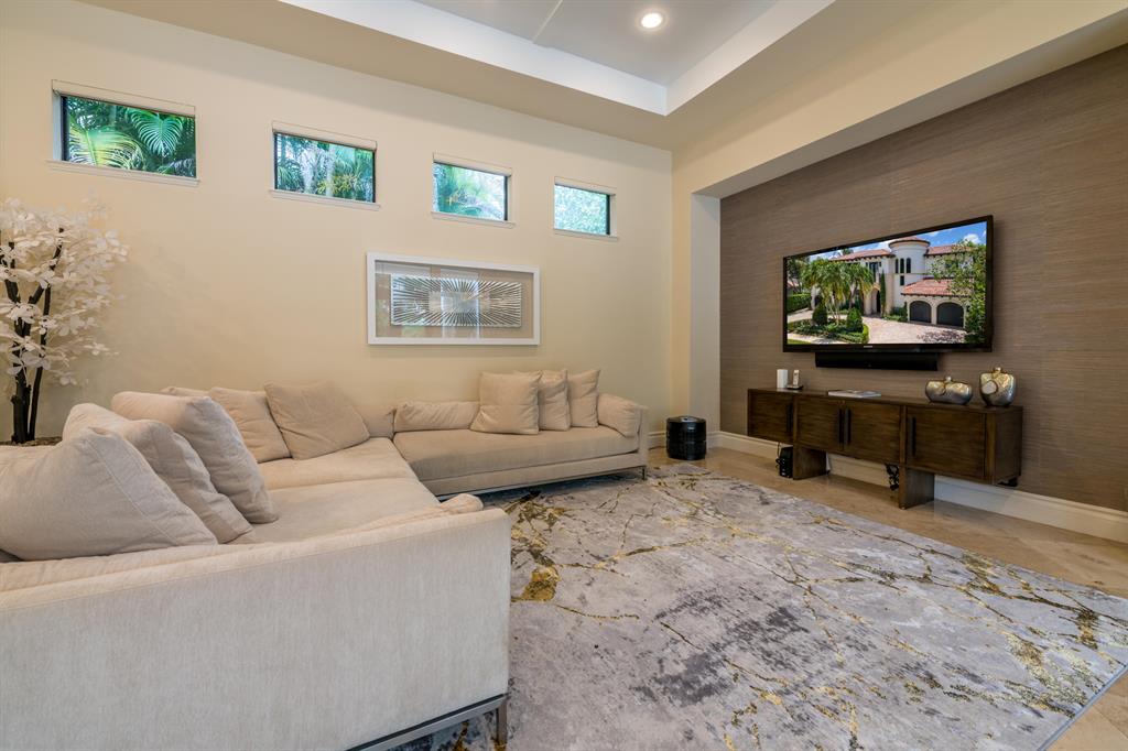 THE OAKS AT BOCA RATON - Residential Lease