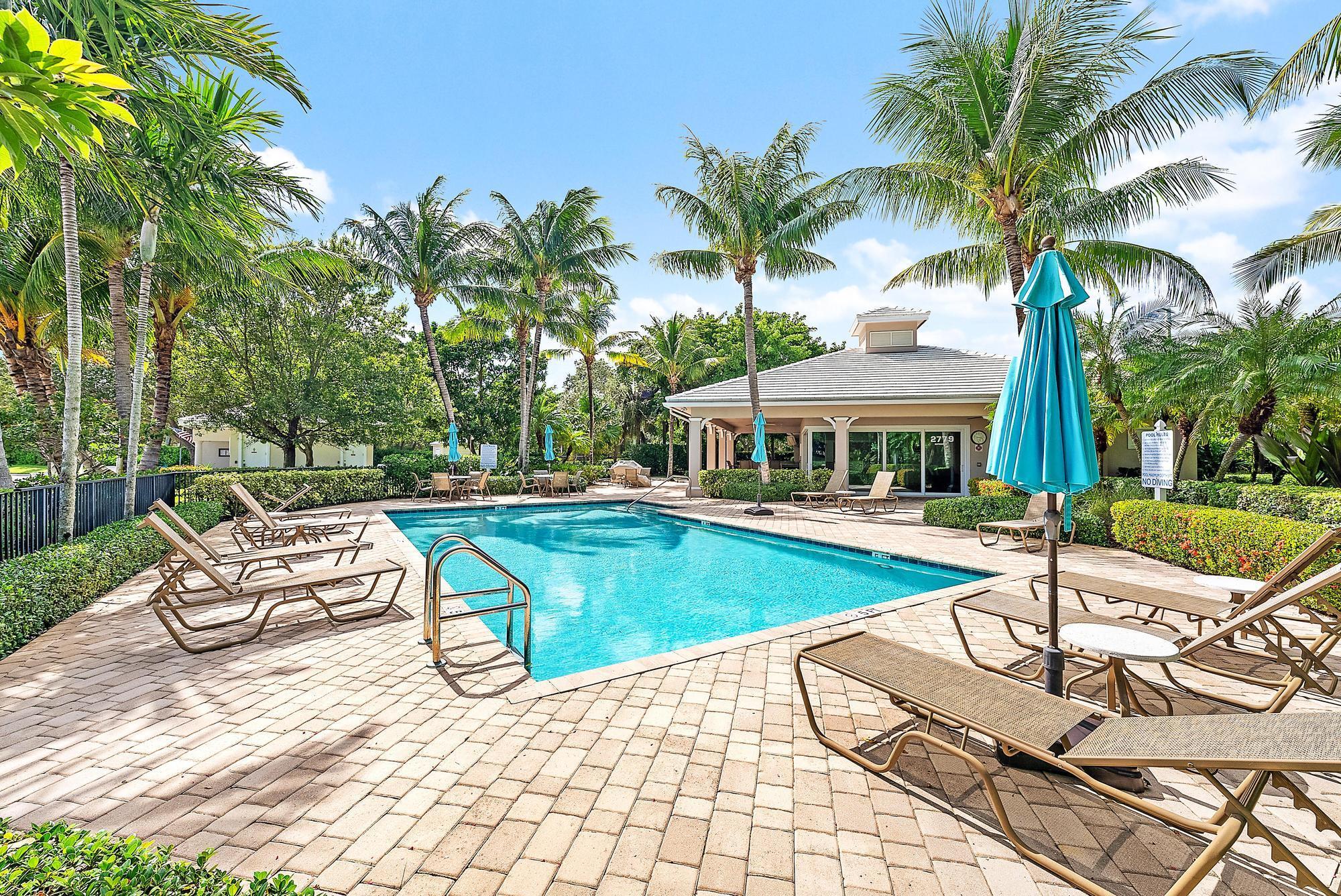 CYPRESS ISLAND - Residential