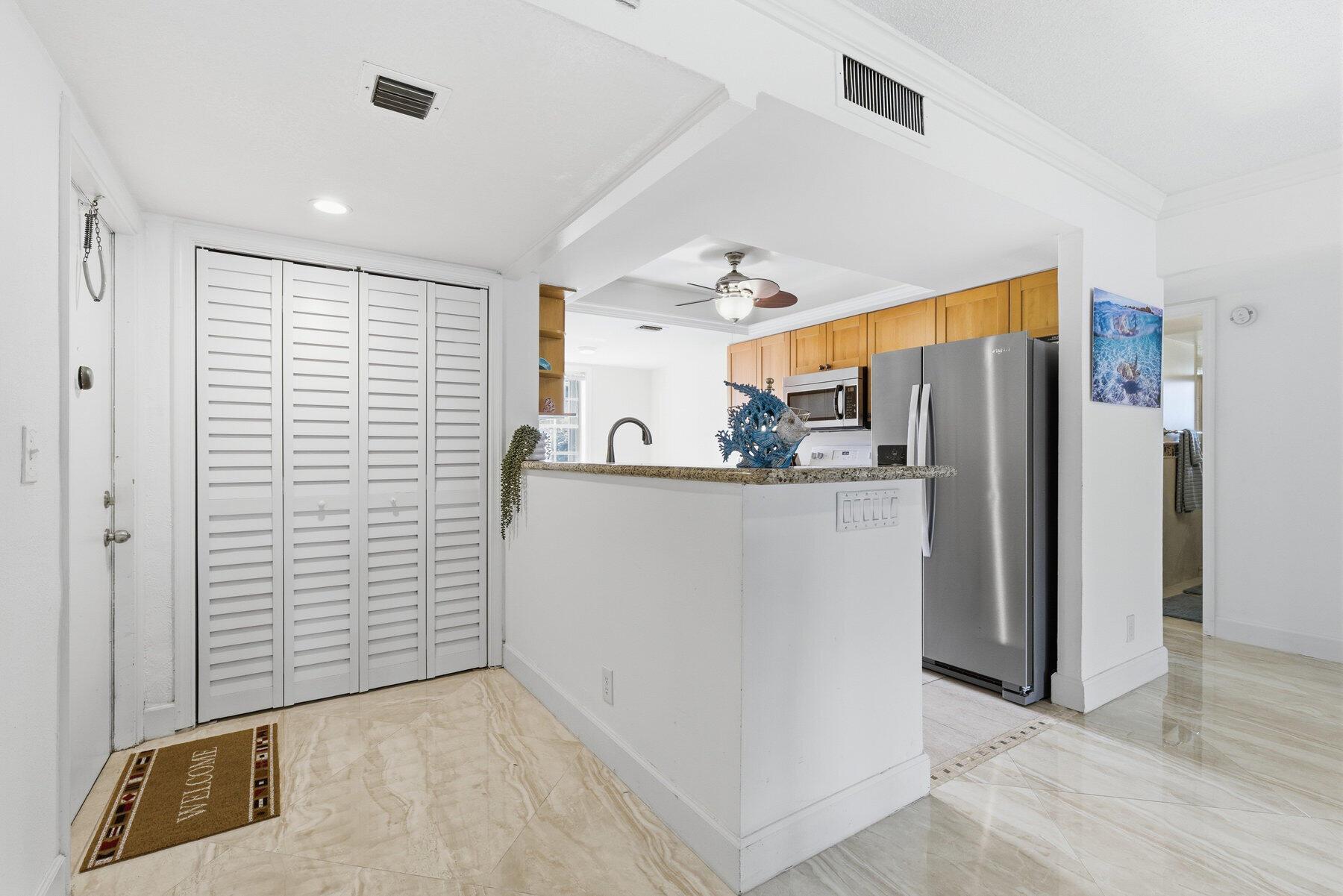 SUGAR SANDS CONDO 18 - Residential Lease