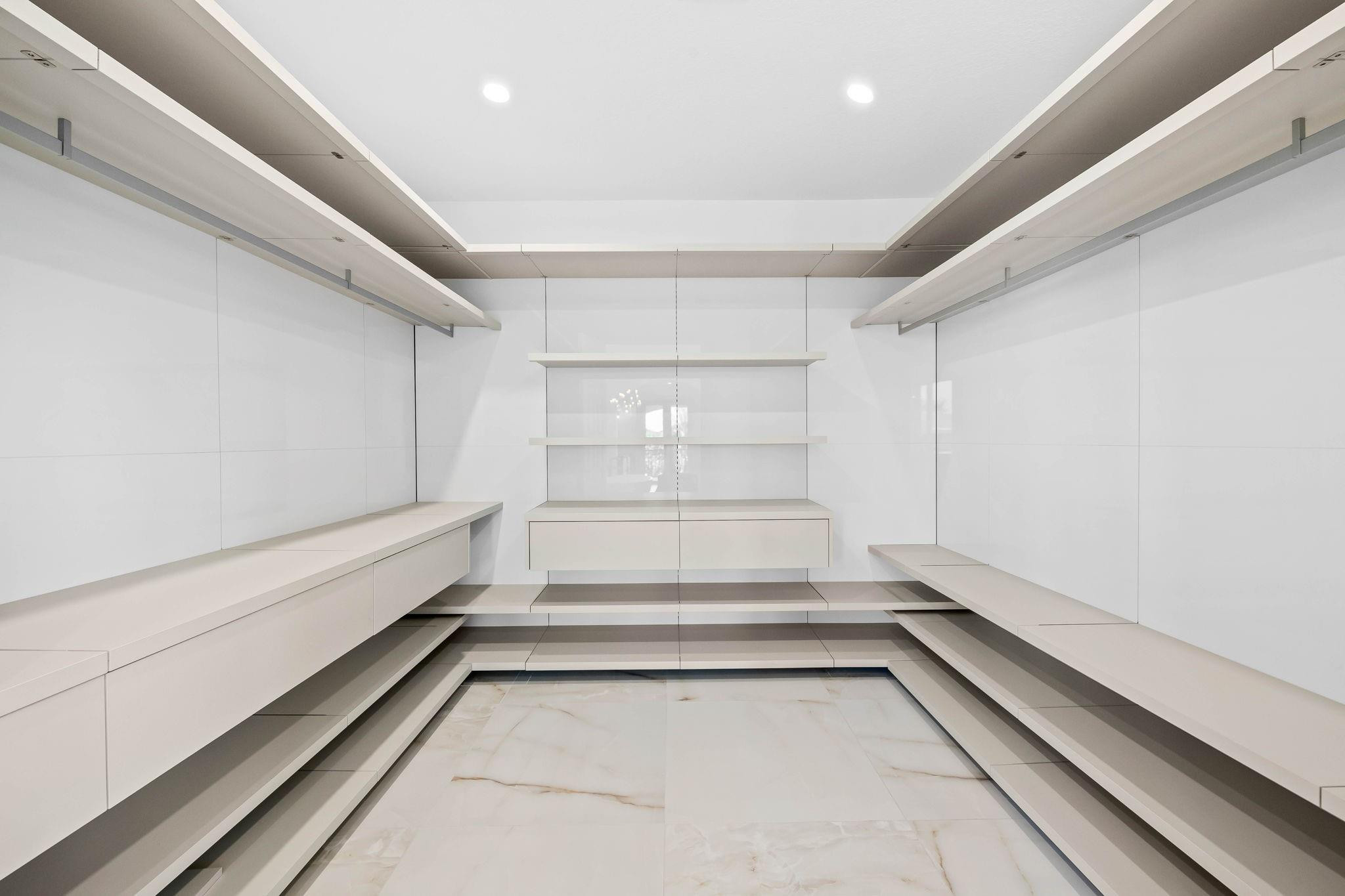 Tropic Isle - Residential