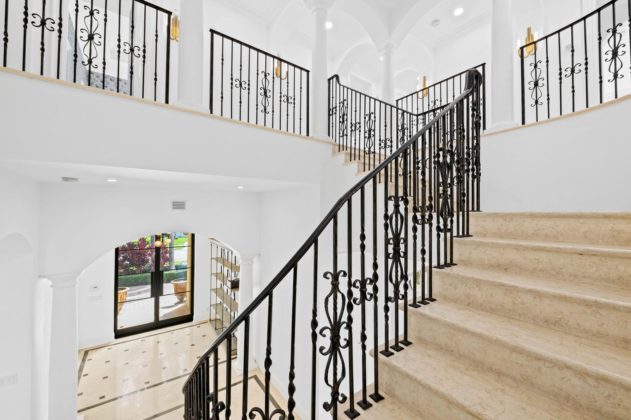 Tropic Isle - Residential