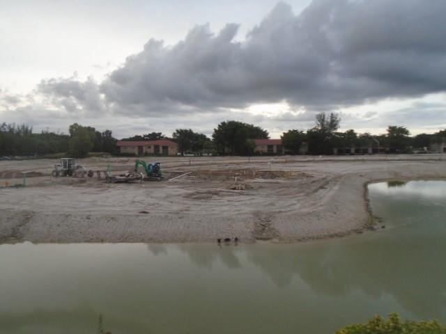 Golf Inn Townhouse - Residential