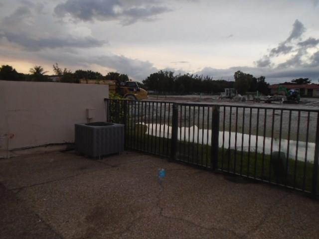 Golf Inn Townhouse - Residential