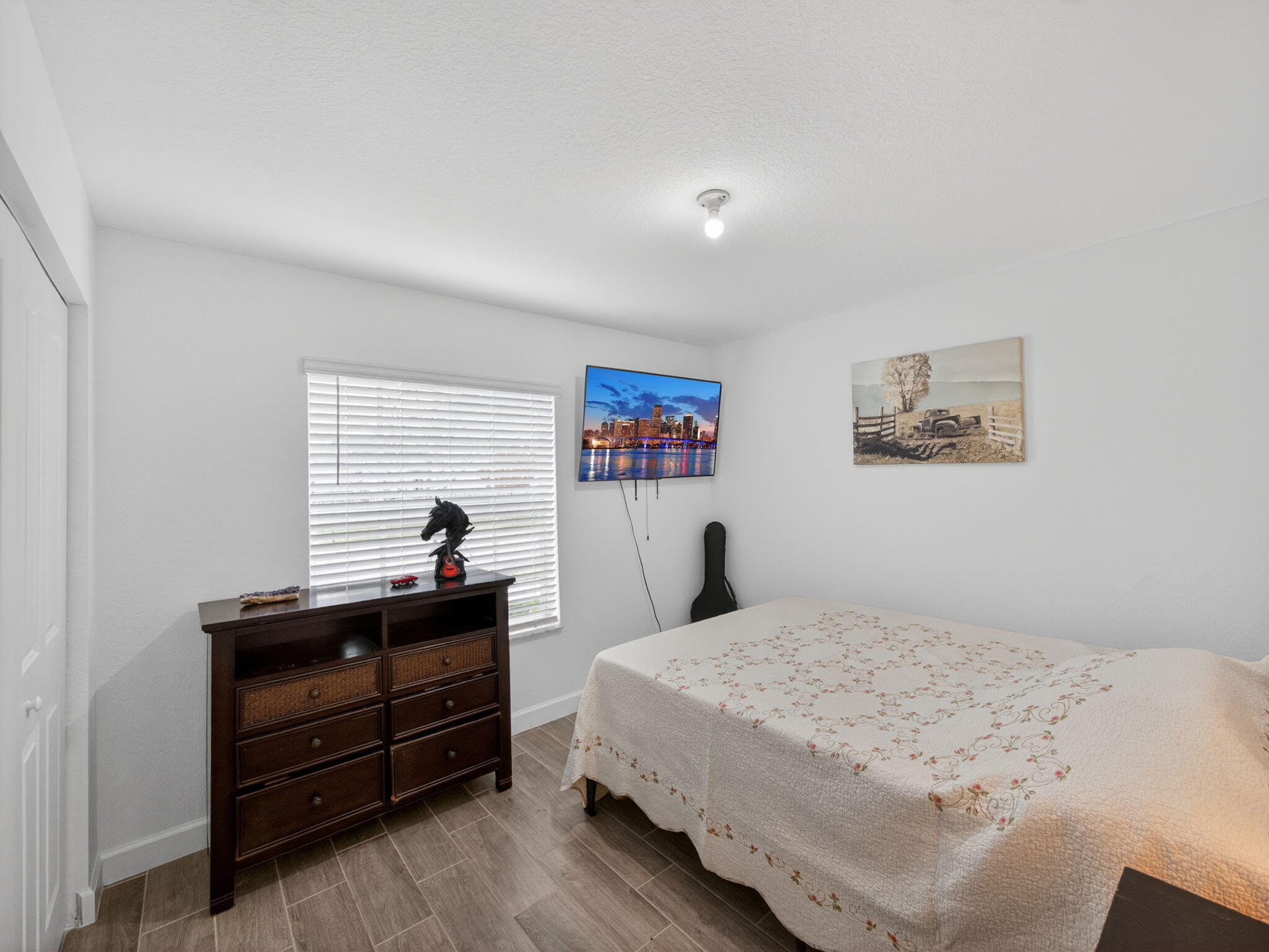 BRYSTOL AT WYDLER - Residential