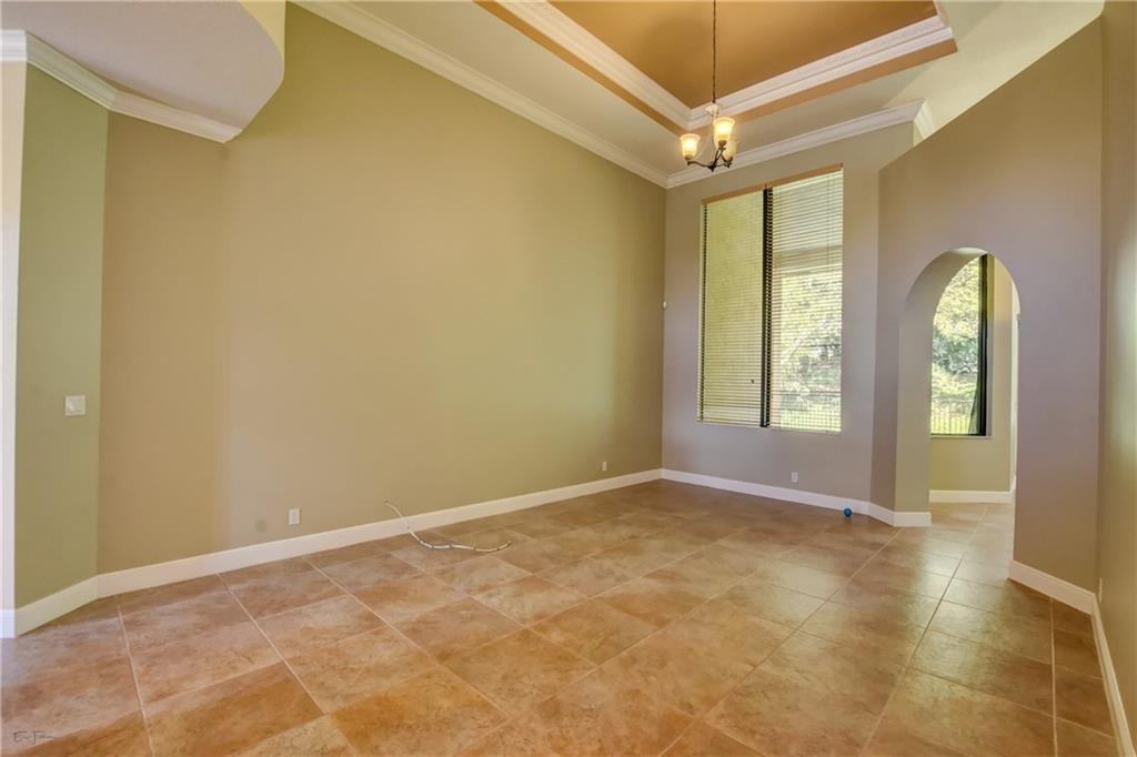 Versailles PUD - Residential Lease