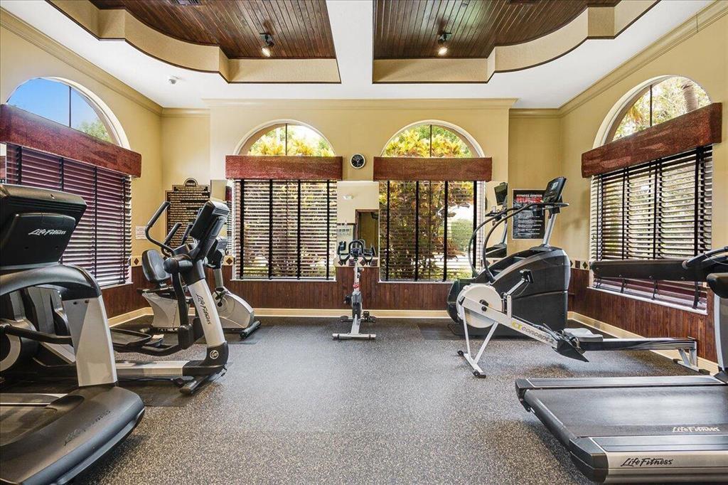 Versailles PUD - Residential Lease