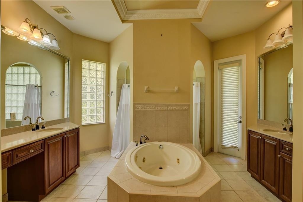 Versailles PUD - Residential Lease