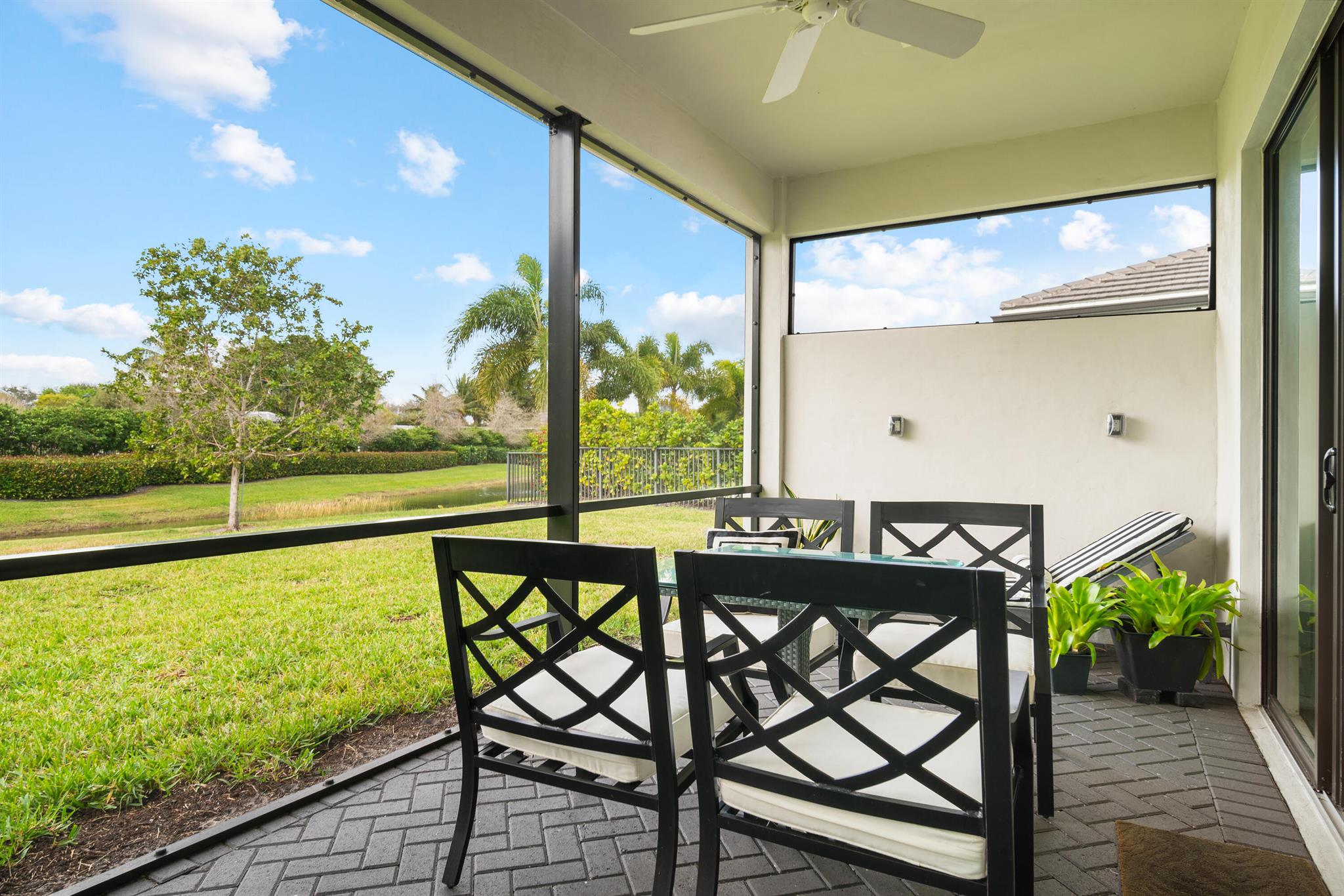 BANYAN CAY RESORT COMMUNI - Residential