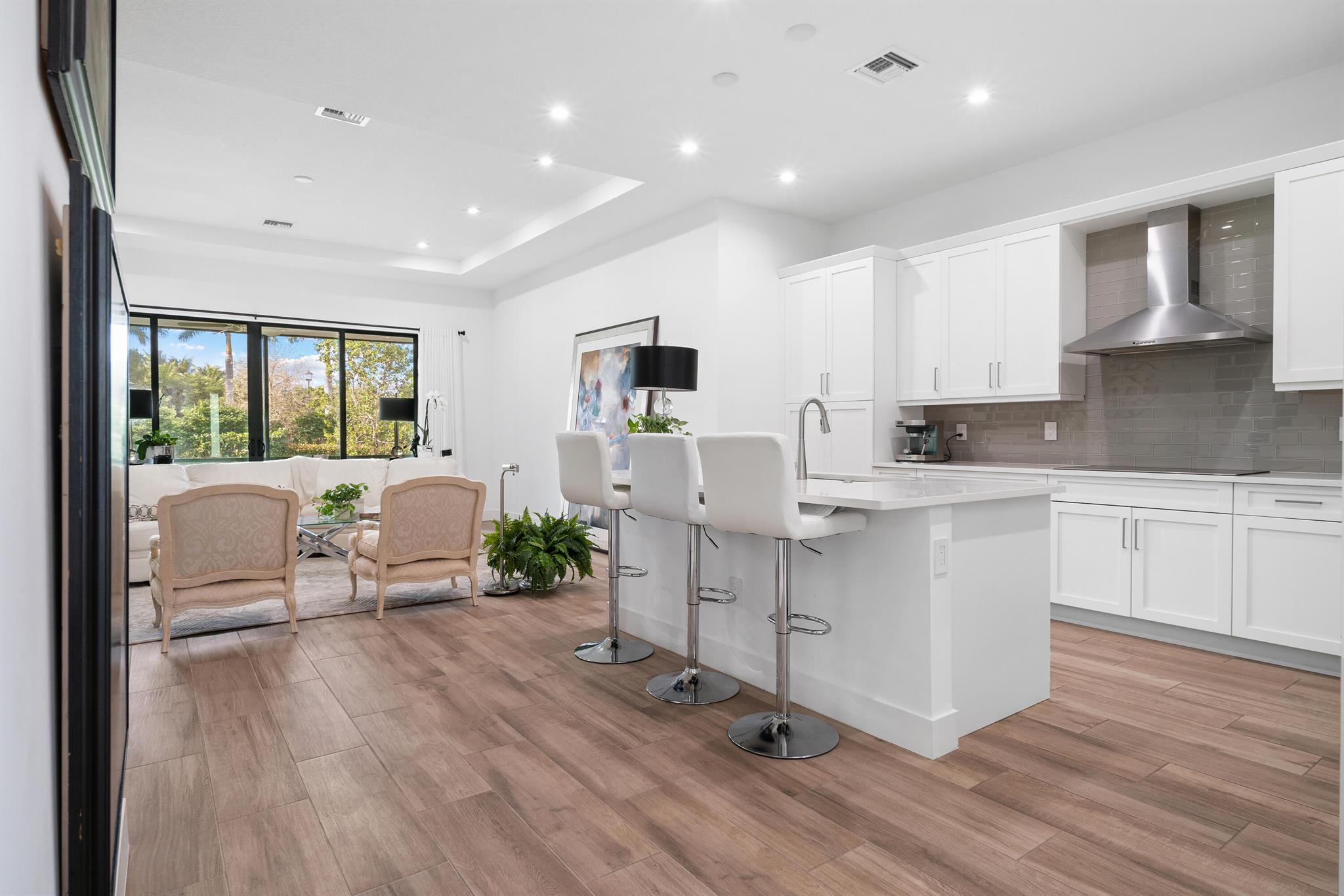 BANYAN CAY RESORT COMMUNI - Residential