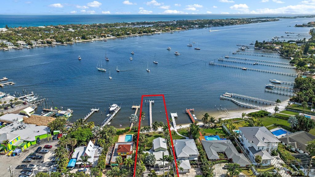 Photo of 122 S Lake Drive, Lantana, FL 33462 (MLS # R11162283)