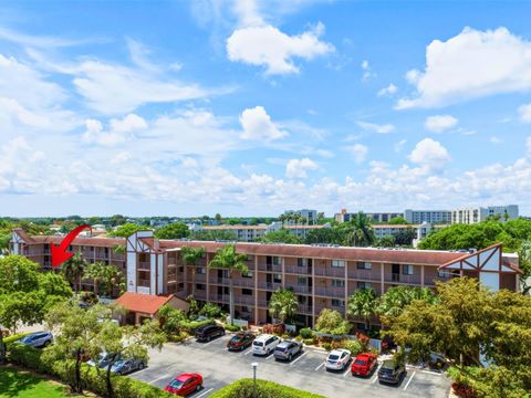 Tiny photo for 7280 Amberly Lane #201, Delray Beach, FL 33446 (MLS # B26034712)