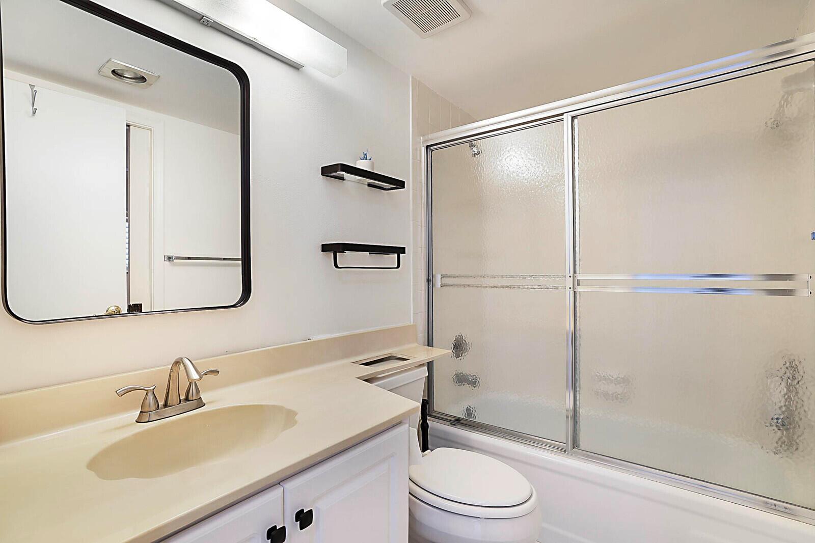 SOUTHGATE CONDO - Residential