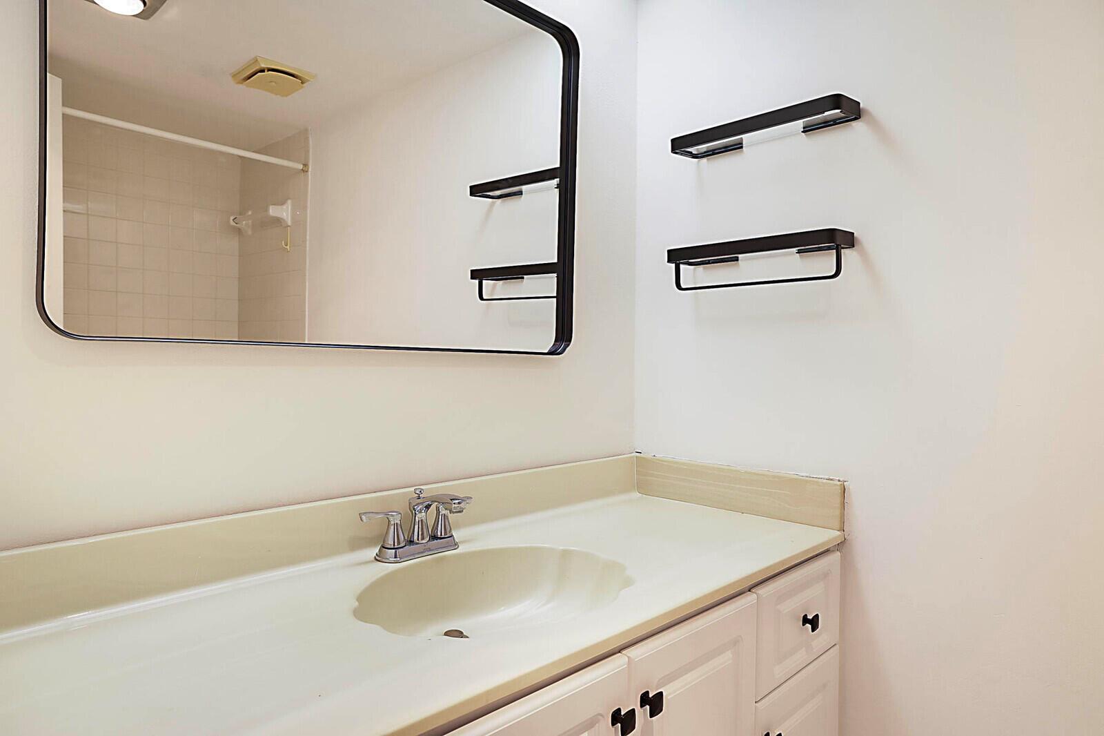 SOUTHGATE CONDO - Residential