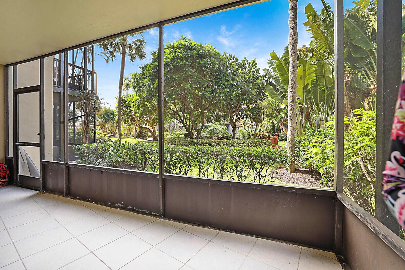 SOUTHGATE CONDO - Residential