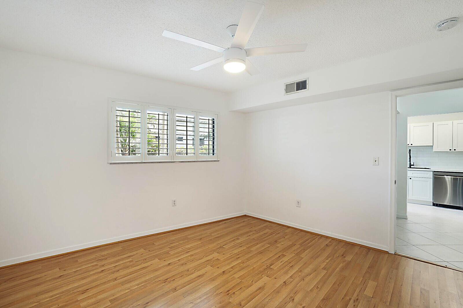 SOUTHGATE CONDO - Residential