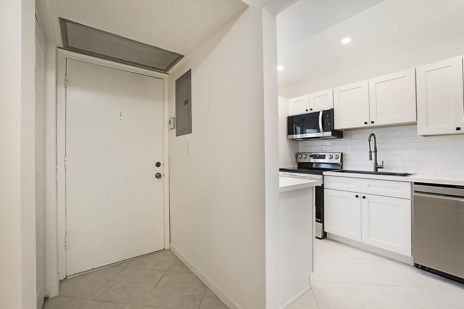 3605 S Ocean Boulevard 124