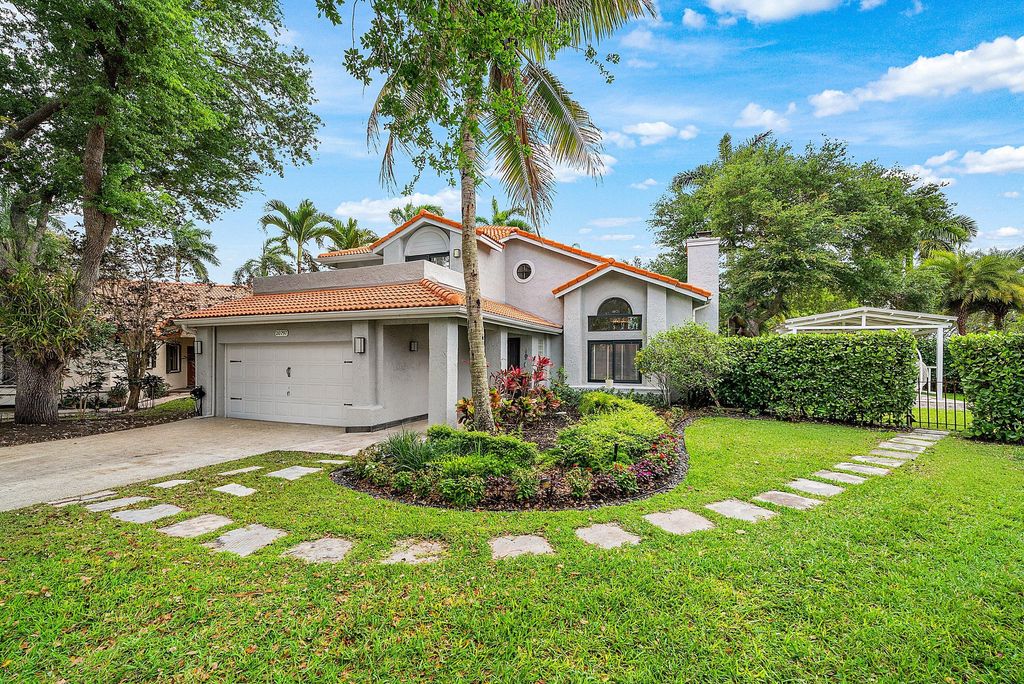 Photo of 20797 Cabrillo Way, Boca Raton, FL 33428 (MLS # B26013099)