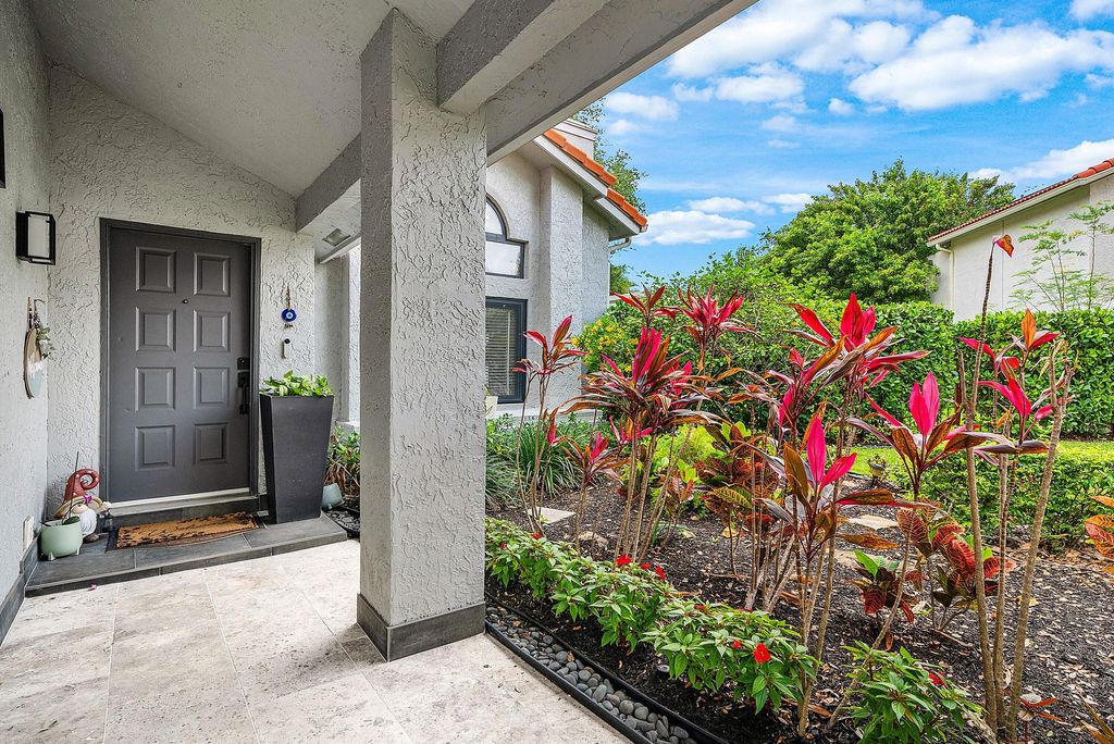 Photo of 20797 Cabrillo Way, Boca Raton, FL 33428 (MLS # B26013099)