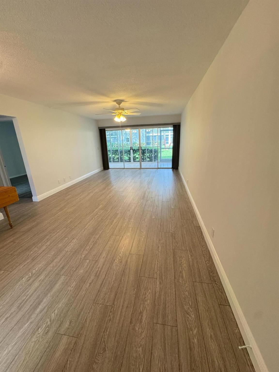 5 Westwood Avenue 103d