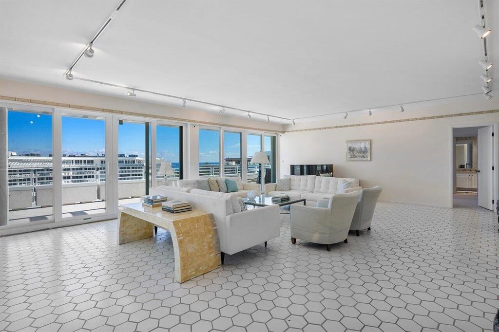 SUN AND SURF ONE HUNDRED - Residential