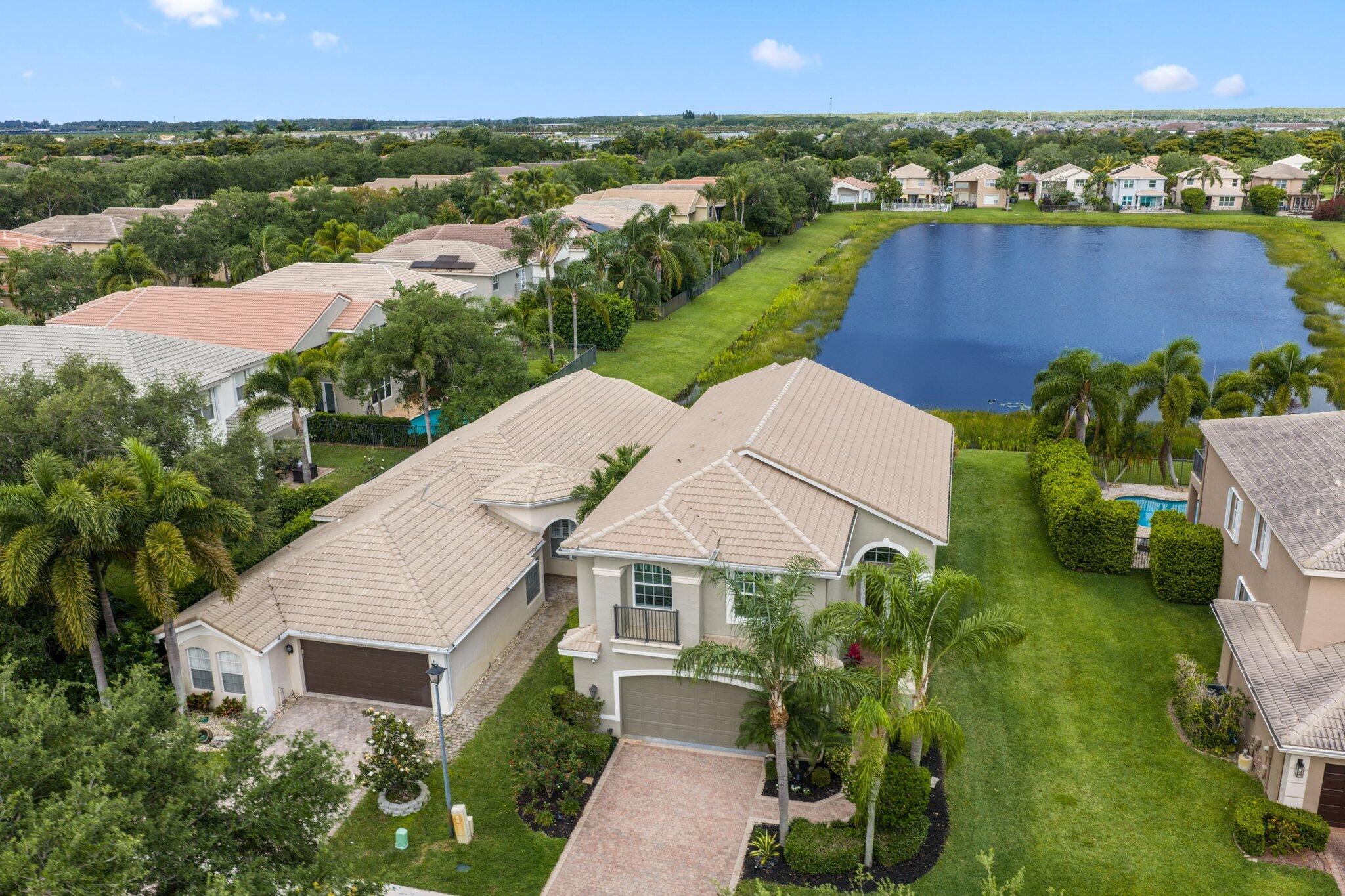 CANYON ISLES 1 - Residential