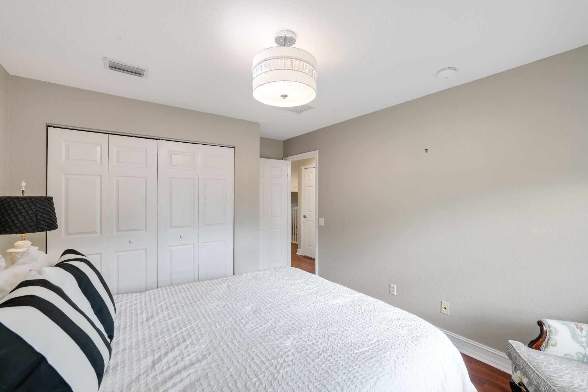CANYON ISLES 1 - Residential