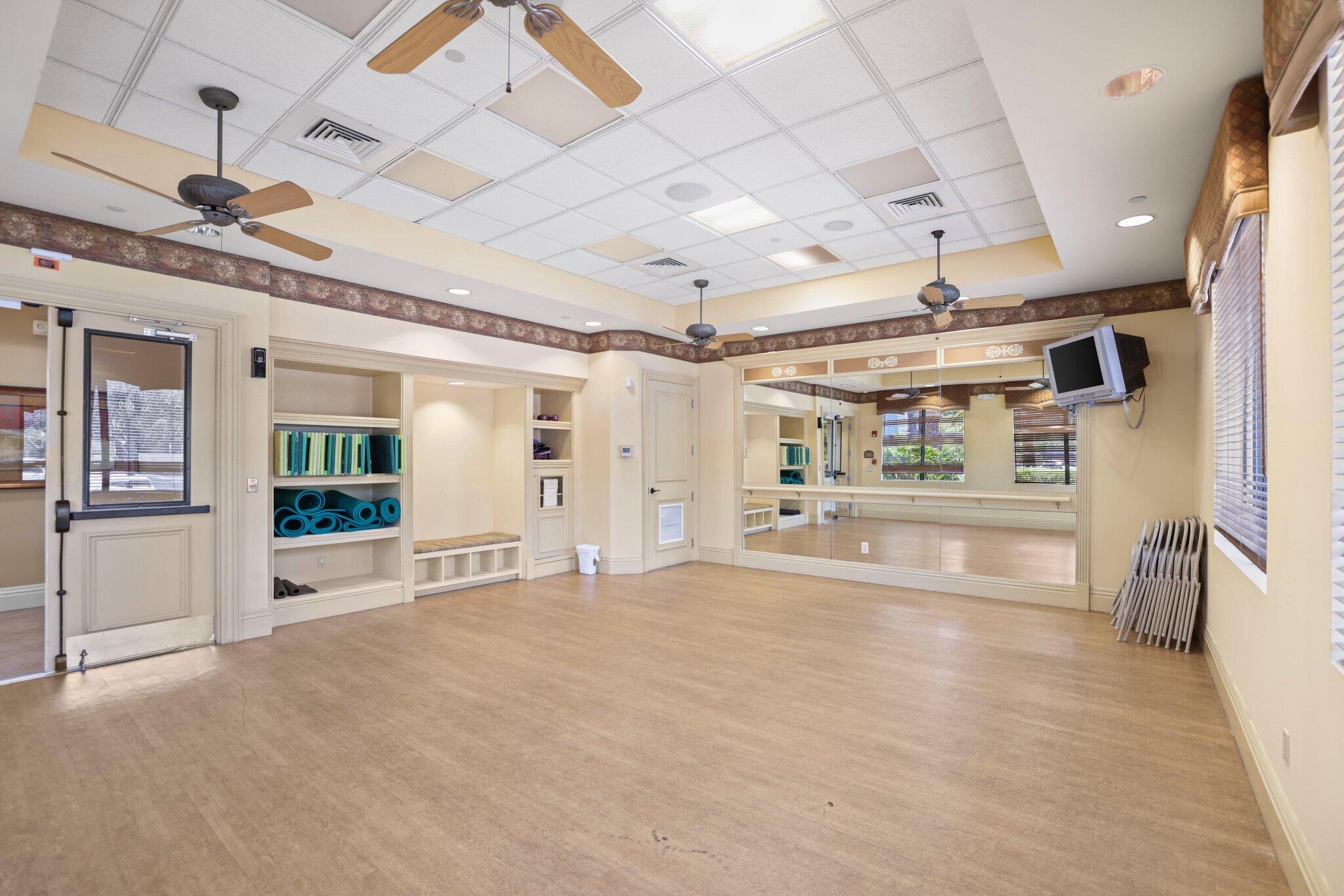 CANYON ISLES 1 - Residential