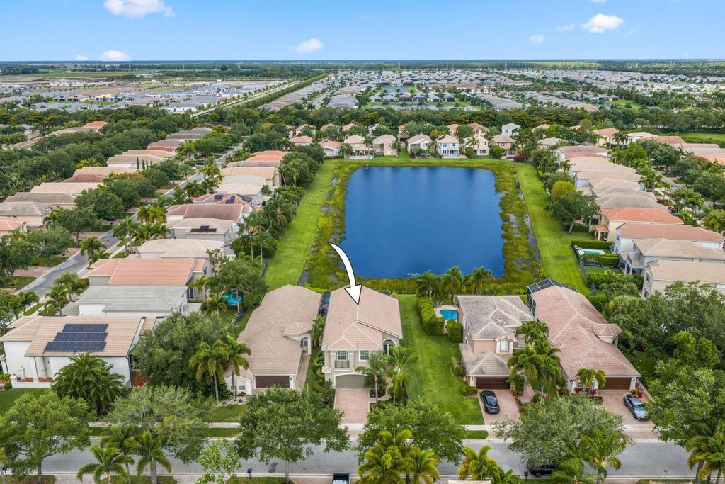 Photo of 11431 Majestic Acres Terrace, Boynton Beach, FL 33473 (MLS # B26025103)