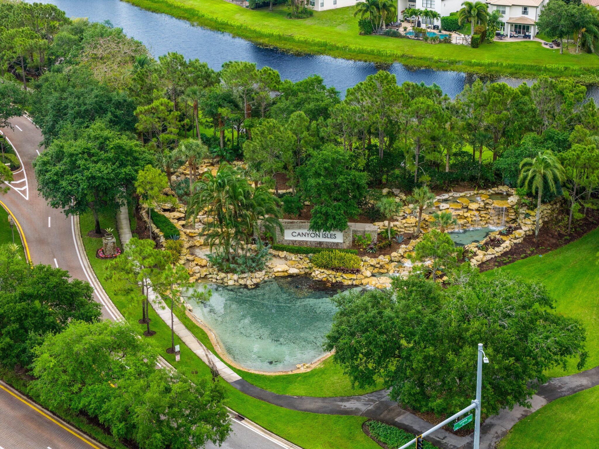 CANYON ISLES 1 - Residential