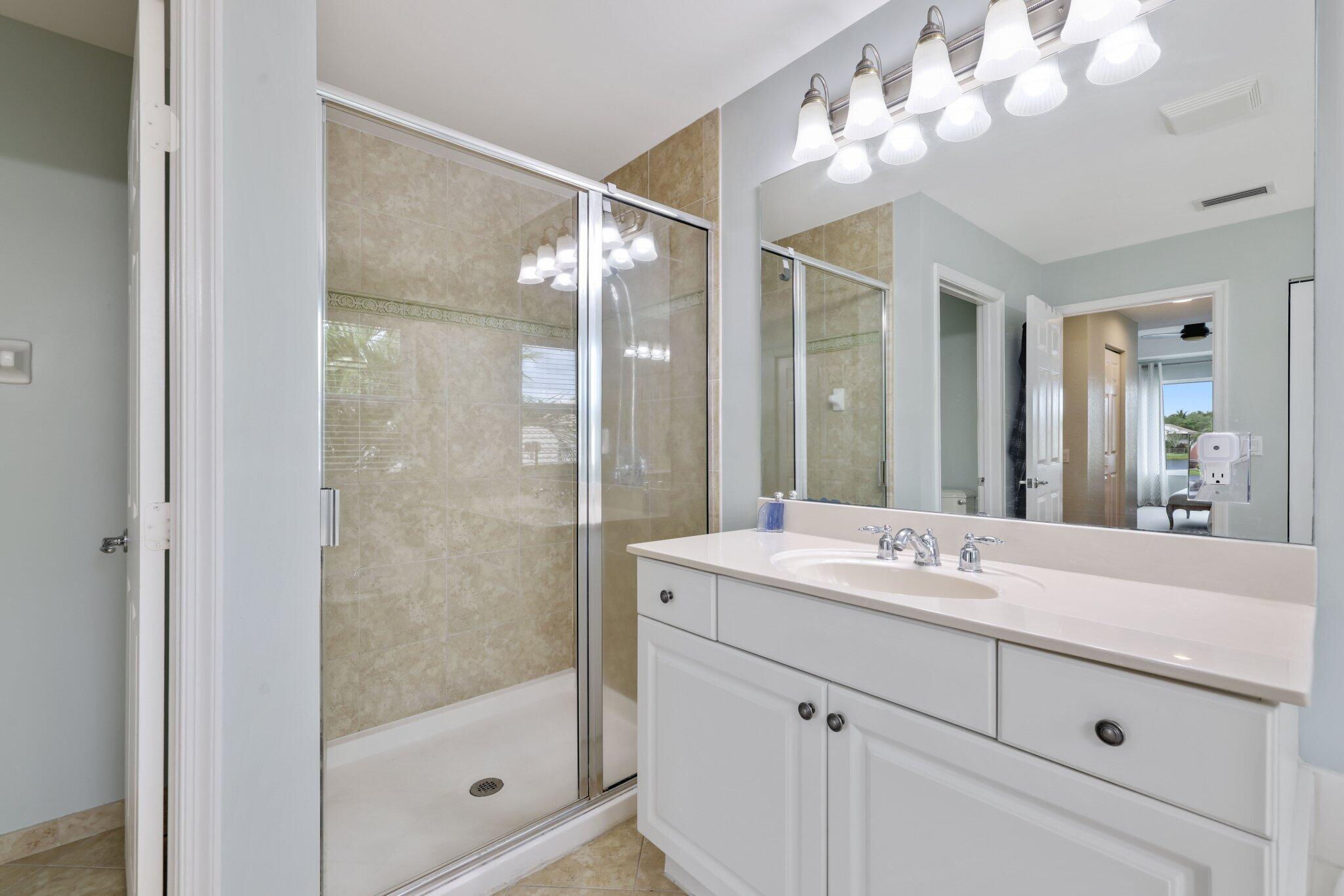 CANYON ISLES 1 - Residential