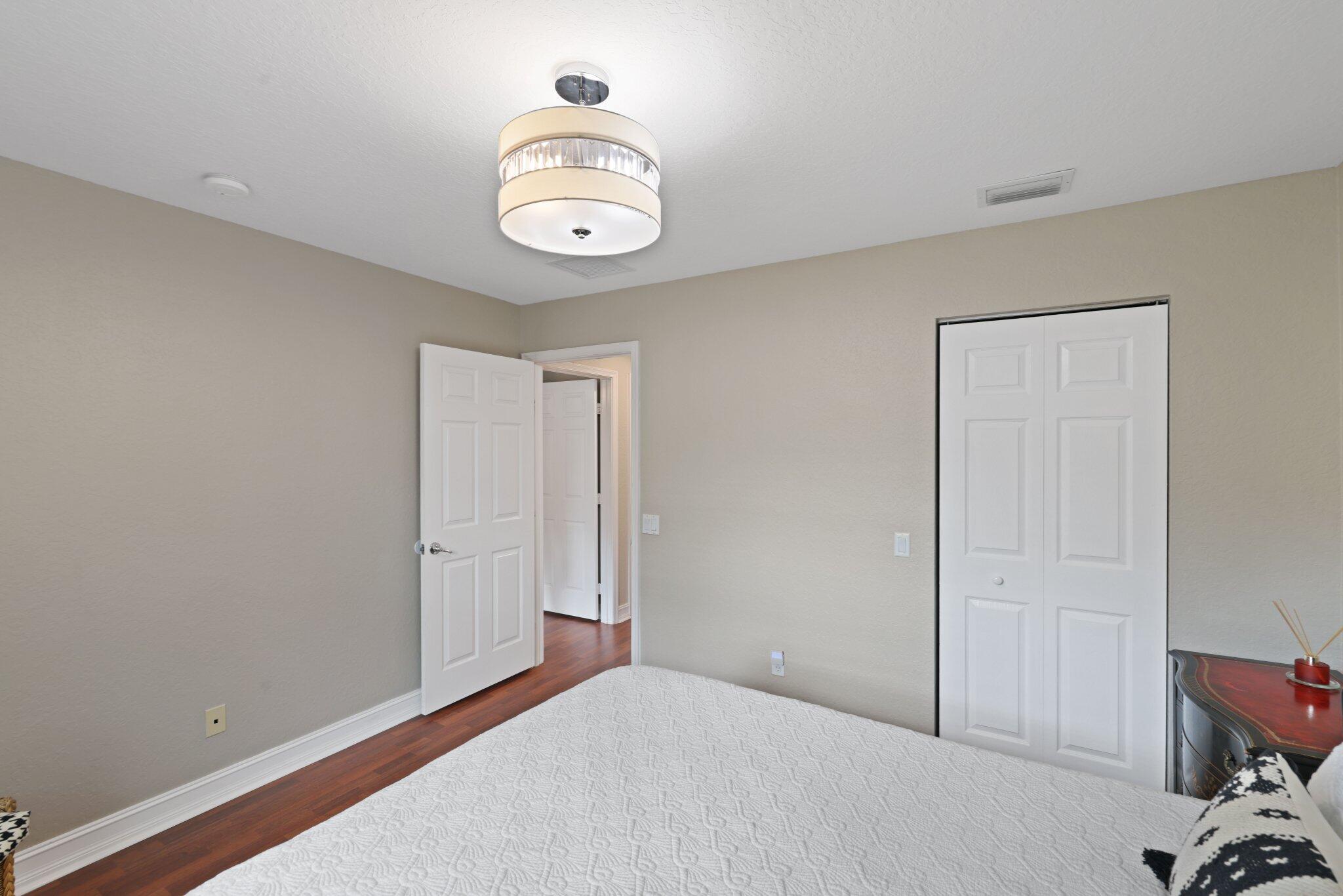 CANYON ISLES 1 - Residential