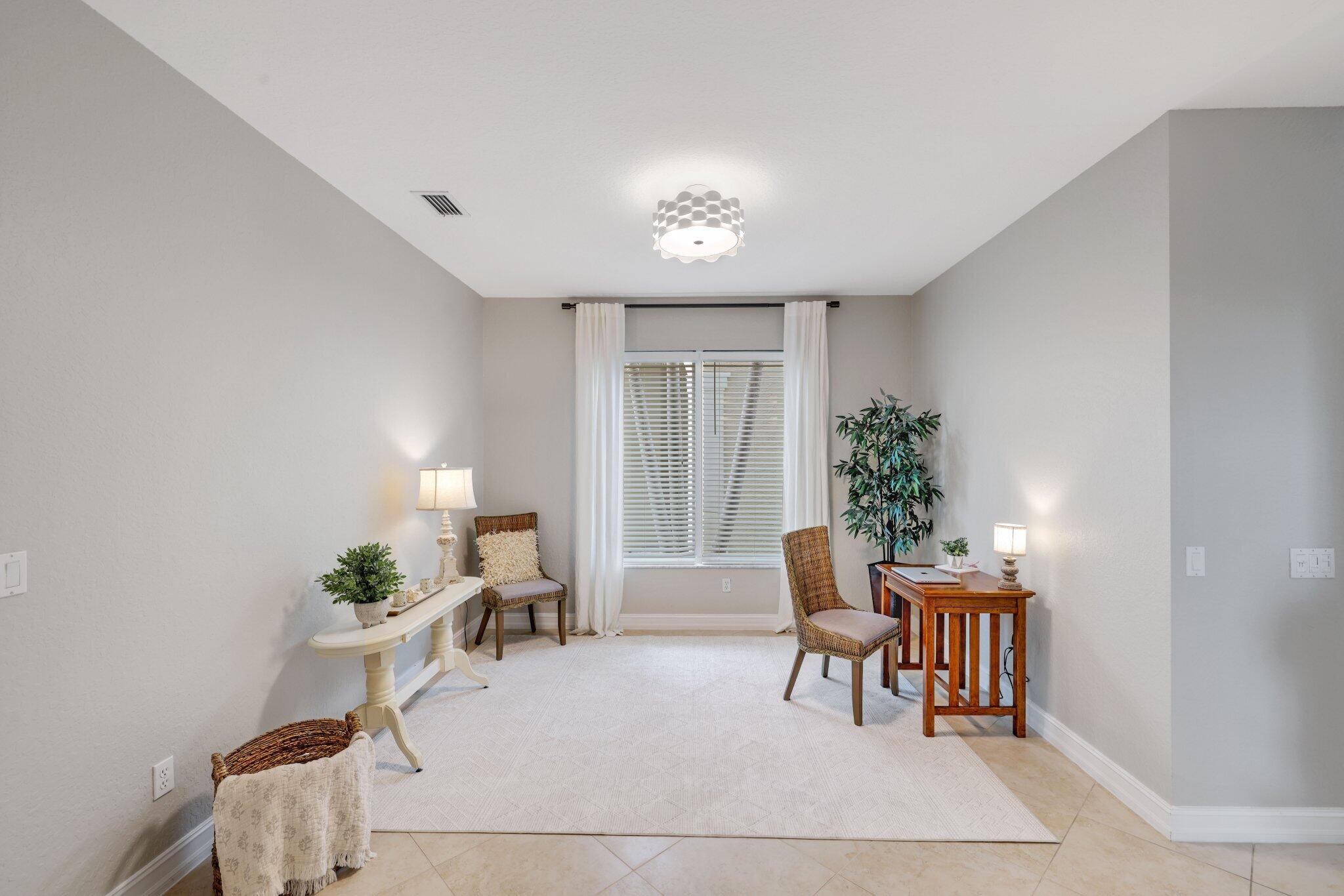 CANYON ISLES 1 - Residential