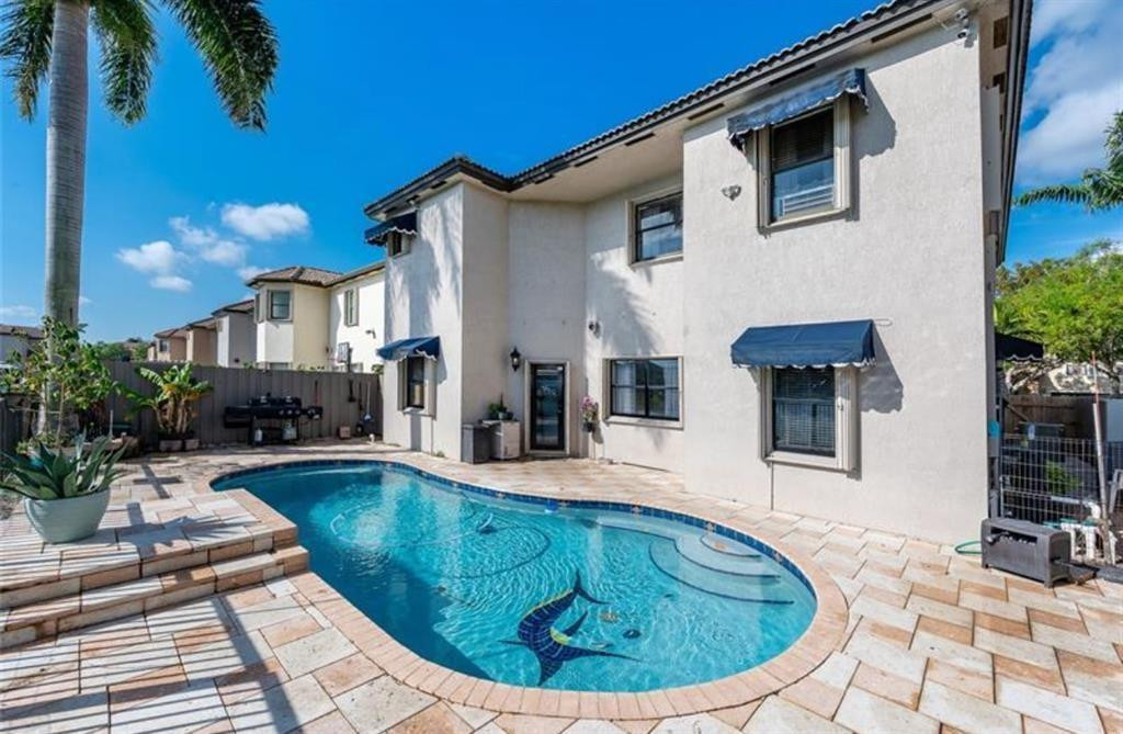 Silver Palm - Residential