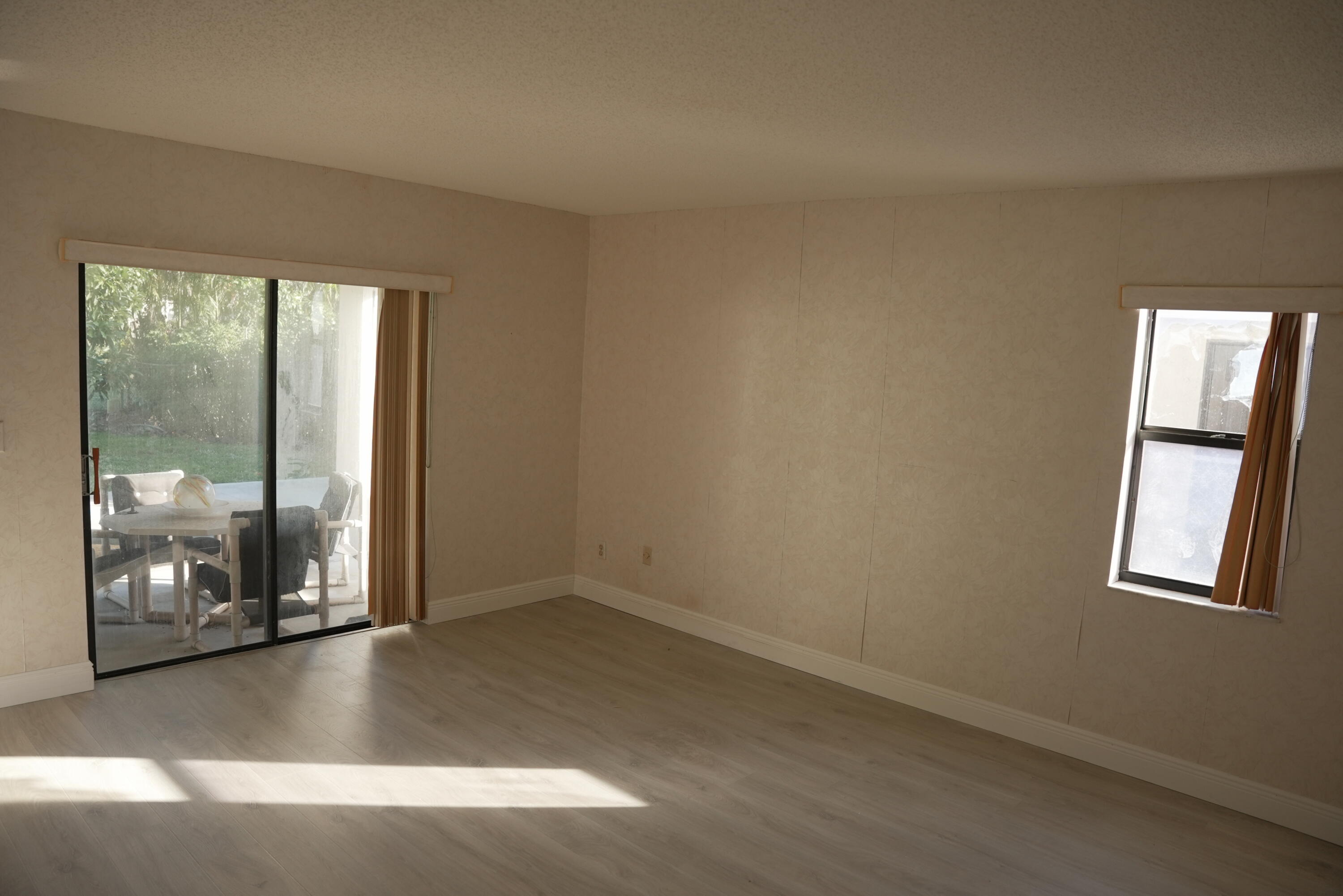 FLAMINGO GARDENS-PHASE TWO - Residential Lease