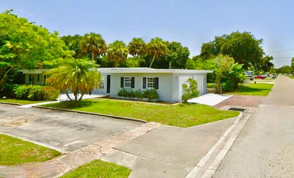 Photo of 2311 St Lucie Boulevard #A, Fort Pierce, FL 34946 (MLS # R11029433)