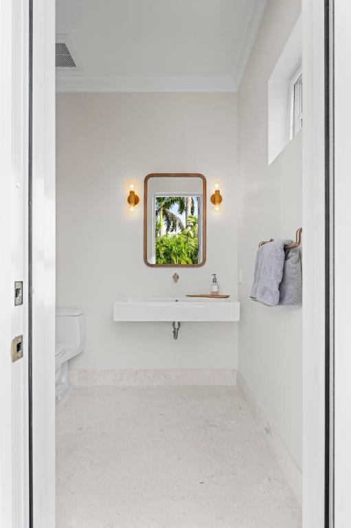 DELRAY BEACH ESPLANADE - Residential