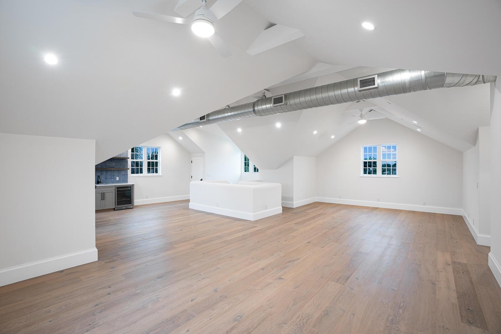 DELRAY BEACH ESPLANADE - Residential