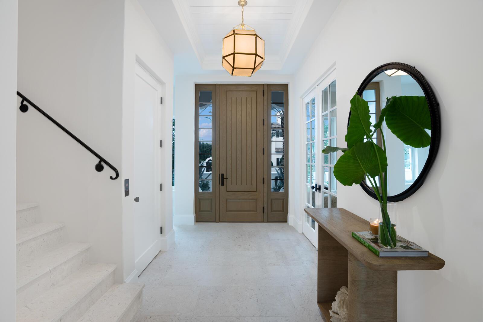 1114 Vista Del Mar Drive N