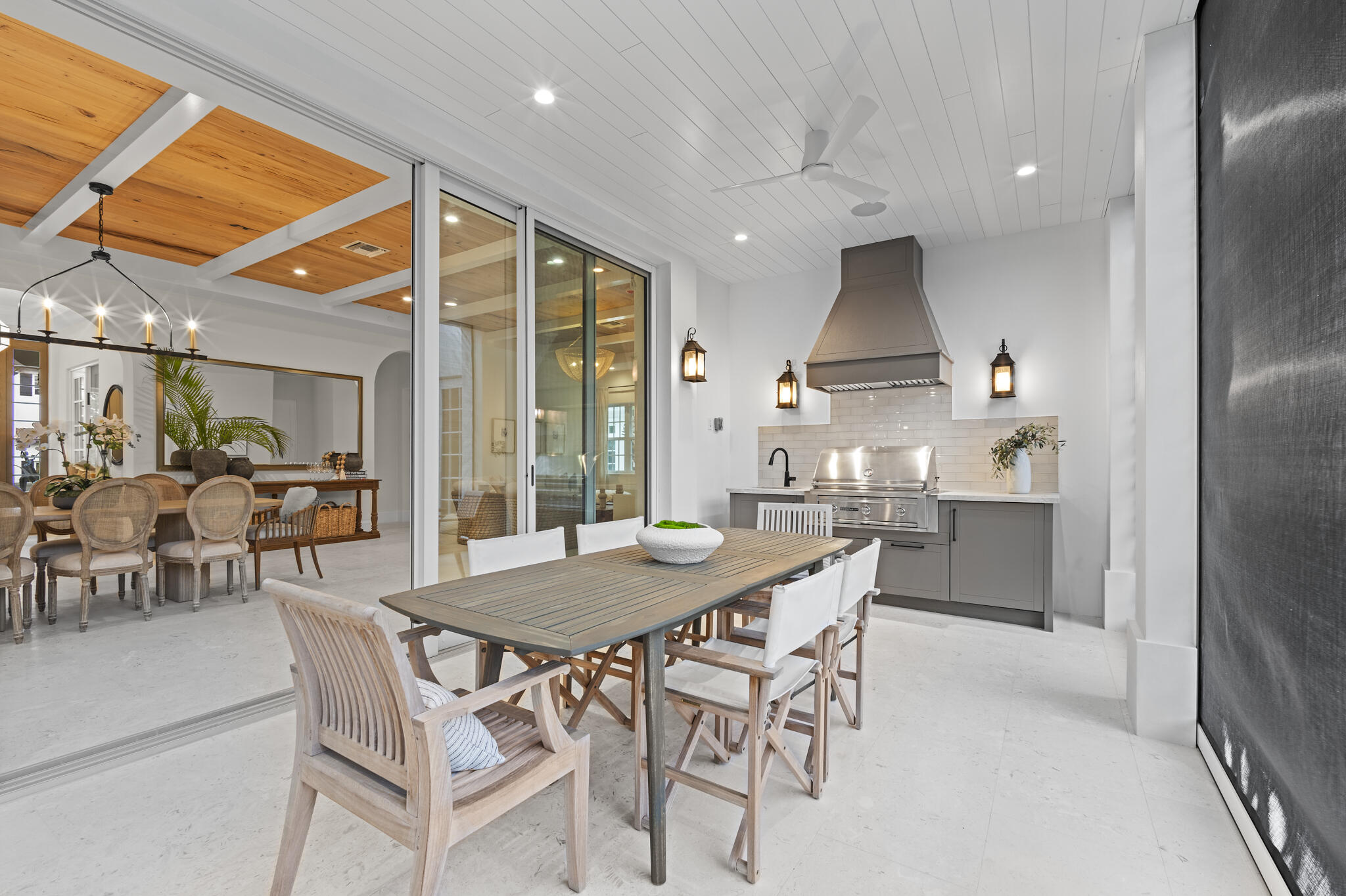 DELRAY BEACH ESPLANADE - Residential