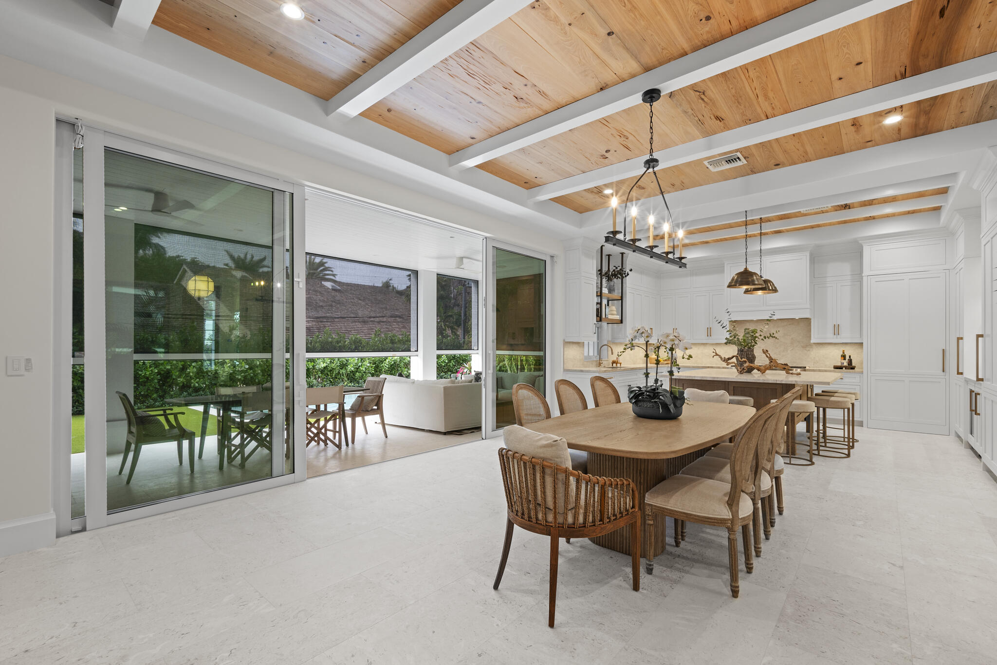 DELRAY BEACH ESPLANADE - Residential