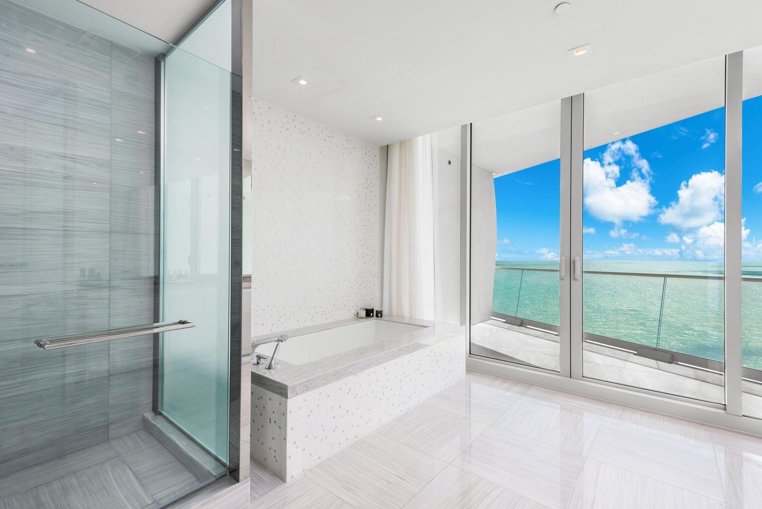 JADE SIGNATURE - Residential