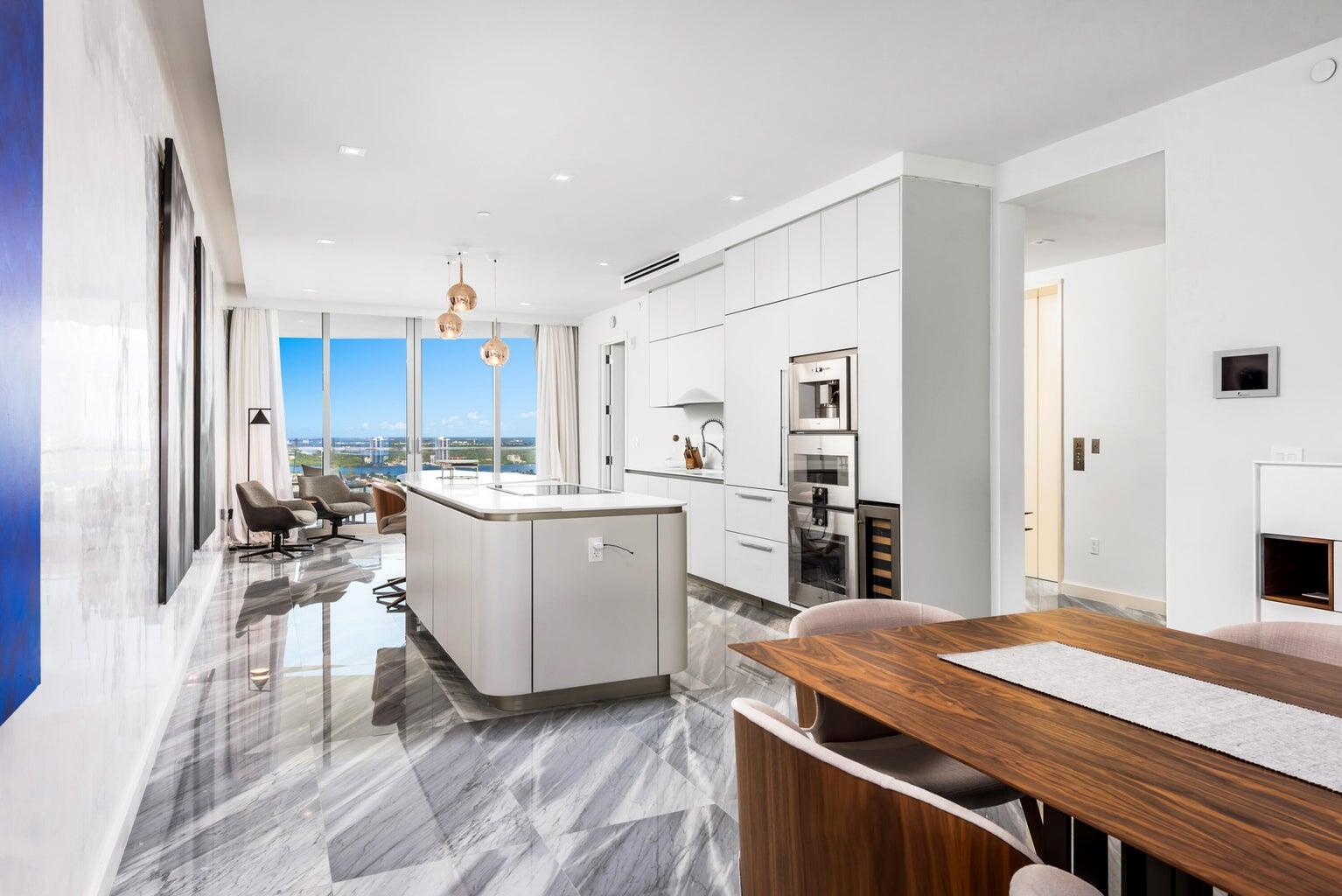 JADE SIGNATURE - Residential