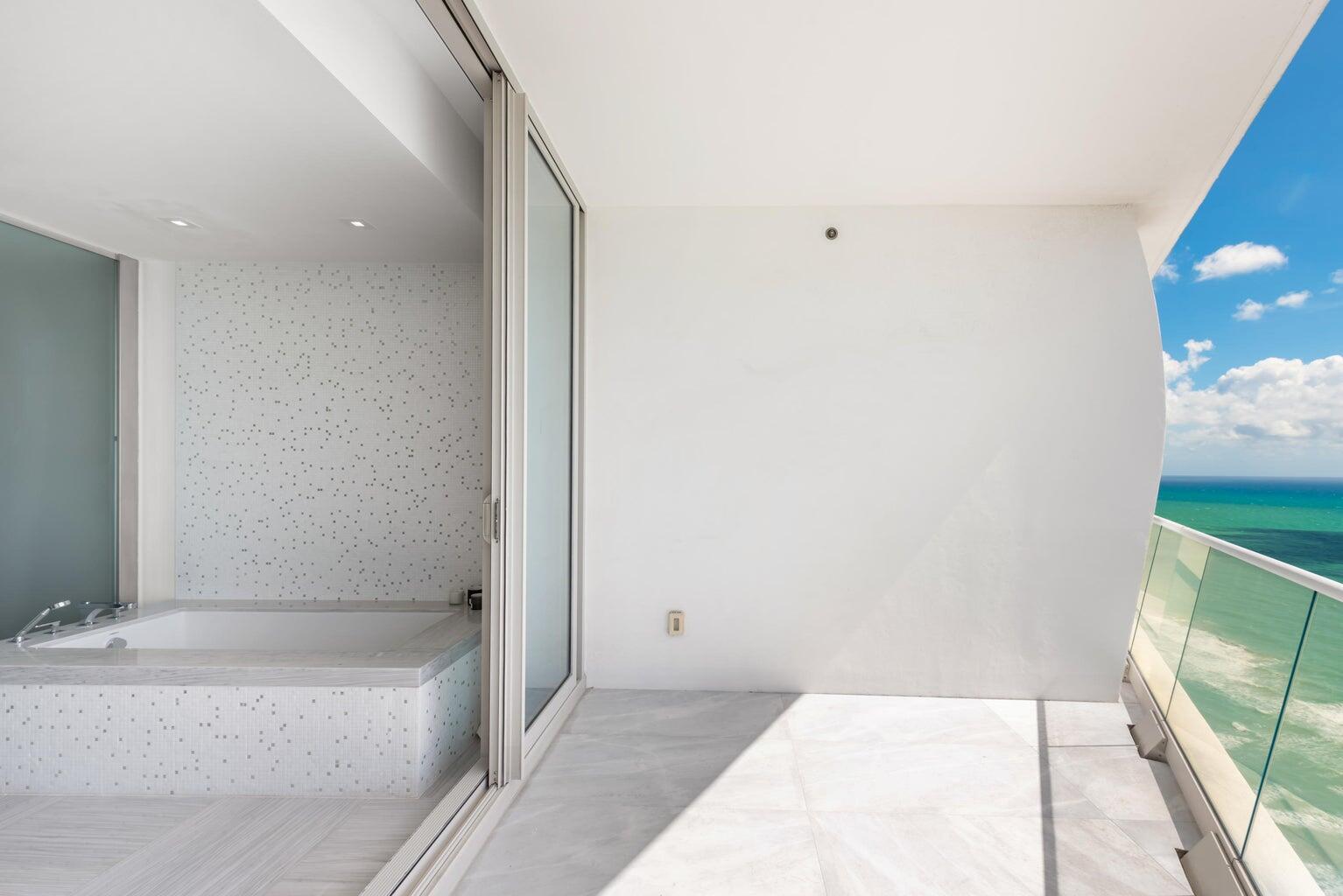 JADE SIGNATURE - Residential