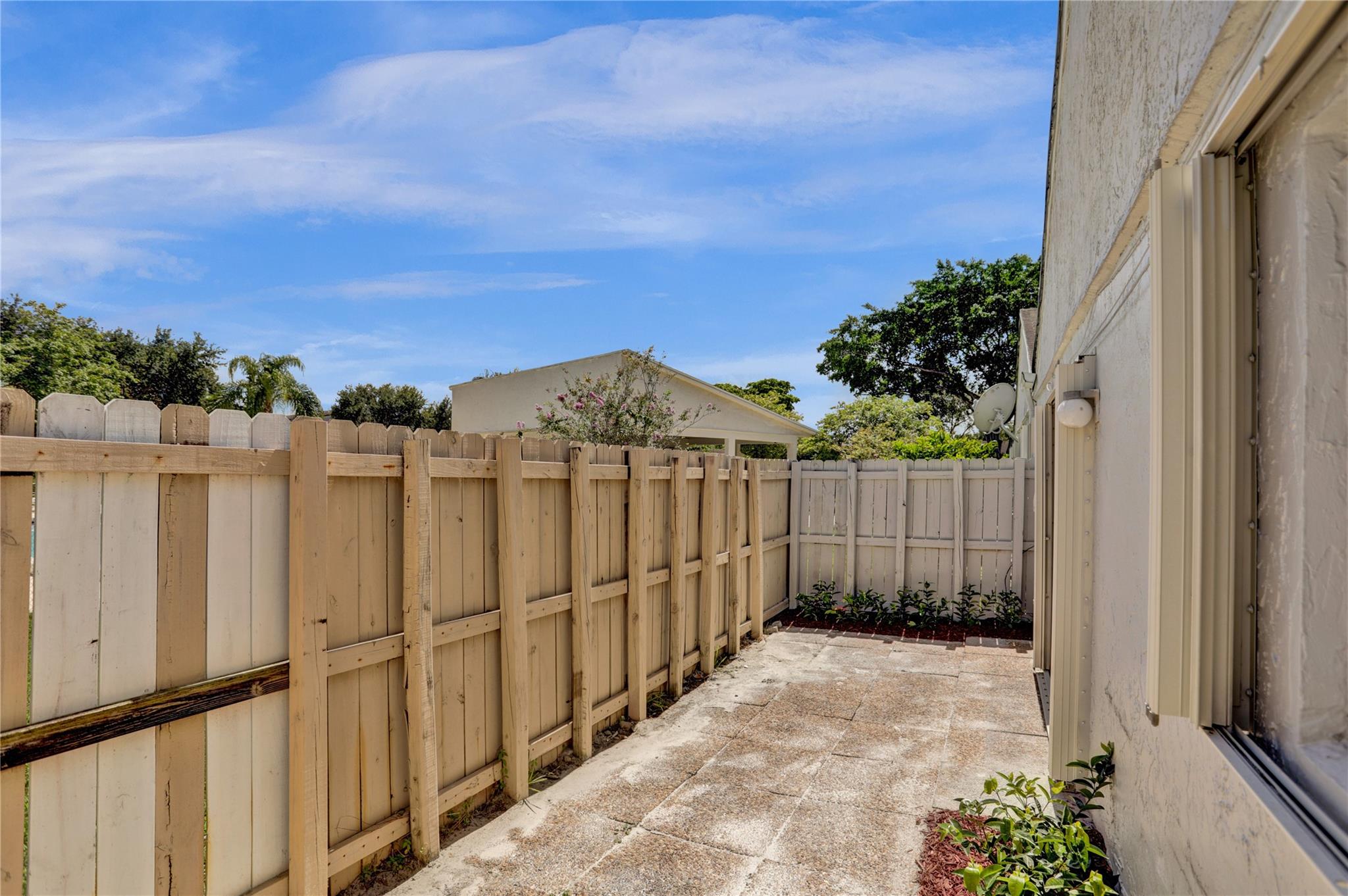 8638 Bridle Path Ct 203