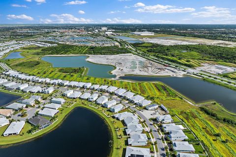 A home in Port St Lucie