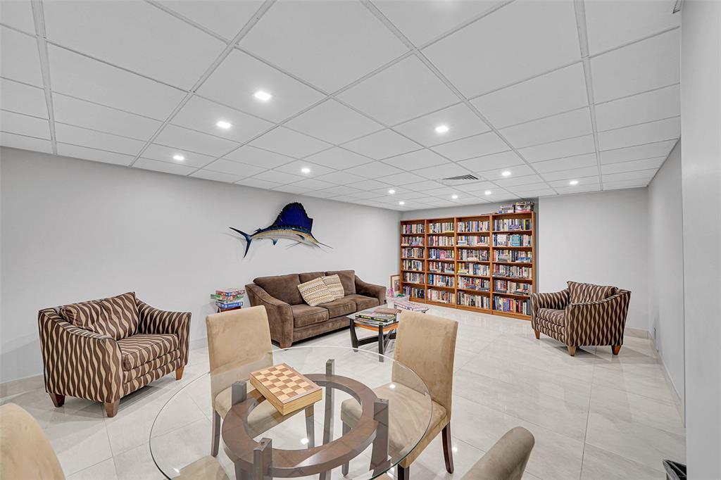 RIVIERA CONDO - Residential Lease