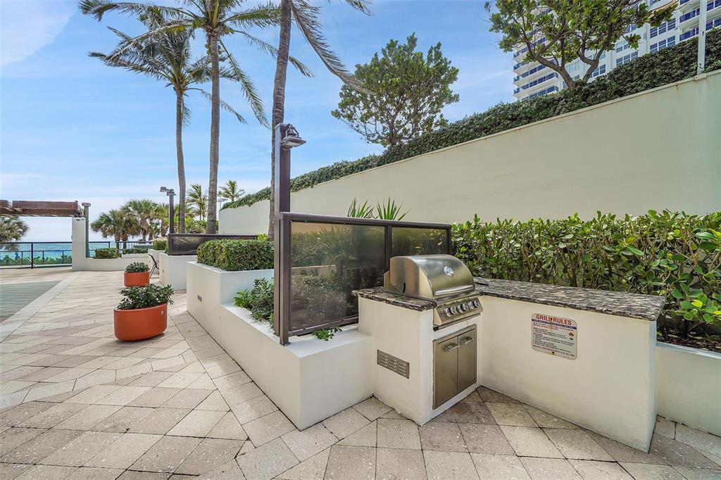 RIVIERA CONDO - Residential Lease