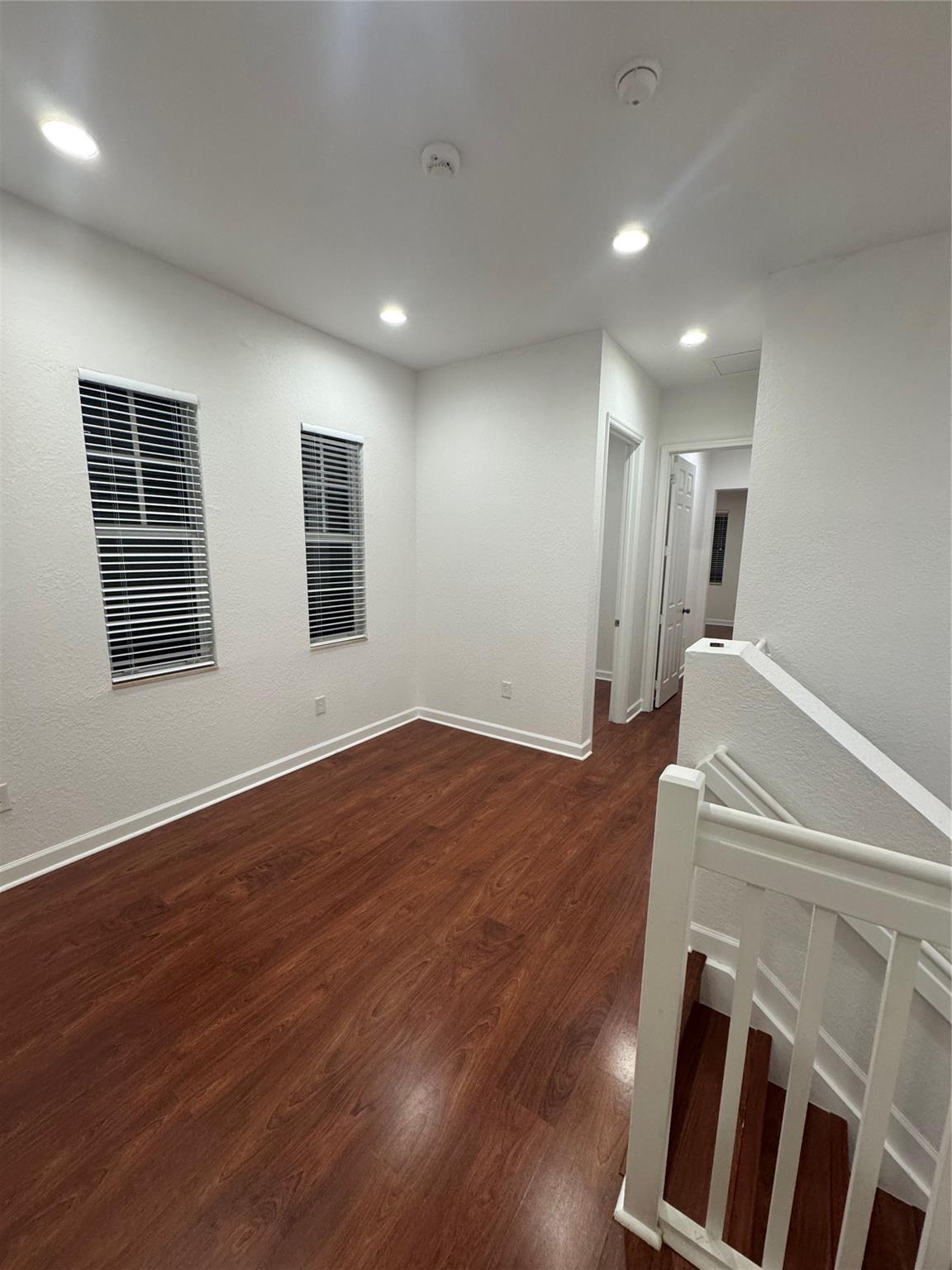 Heron Bay Comm 170-76 B - Residential Lease